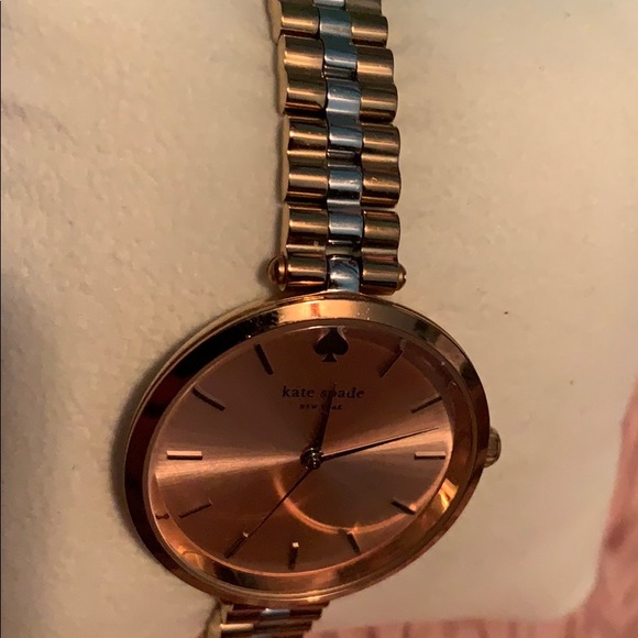Kate spade watch - Picture 3 of 3